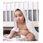 Burt's Bees Baby - Hooded Towels, Absorbent Knit Terry, Super Soft Single-Ply, 100% Organic Cotton 2 Pack), A-Bee-C, 2 Pack - Image 3