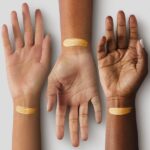 Maybelline New York Dream Matte Mousse Foundation, Classic Ivory, 18g - Image 3