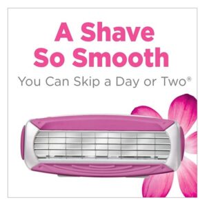 Schick Quattro for Women Value Pack with 1 Razor and 4 Razor Blade Refills - Image 3