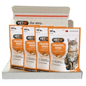 VetIQ Healthy Bites Hairball Remedy Cat Snack, 4 x 65g, Helps Prevent and Remove Cat Hairballs, Supplement for Cats Without Artificial Ingredients, Cat & Kitten Health - Image 1